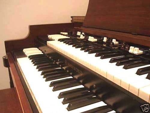 Hammond B3 c1974 - our latest addition to our stock of real Hammonds
