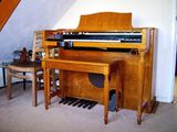 Hammond M3 oak finish prior to restoration